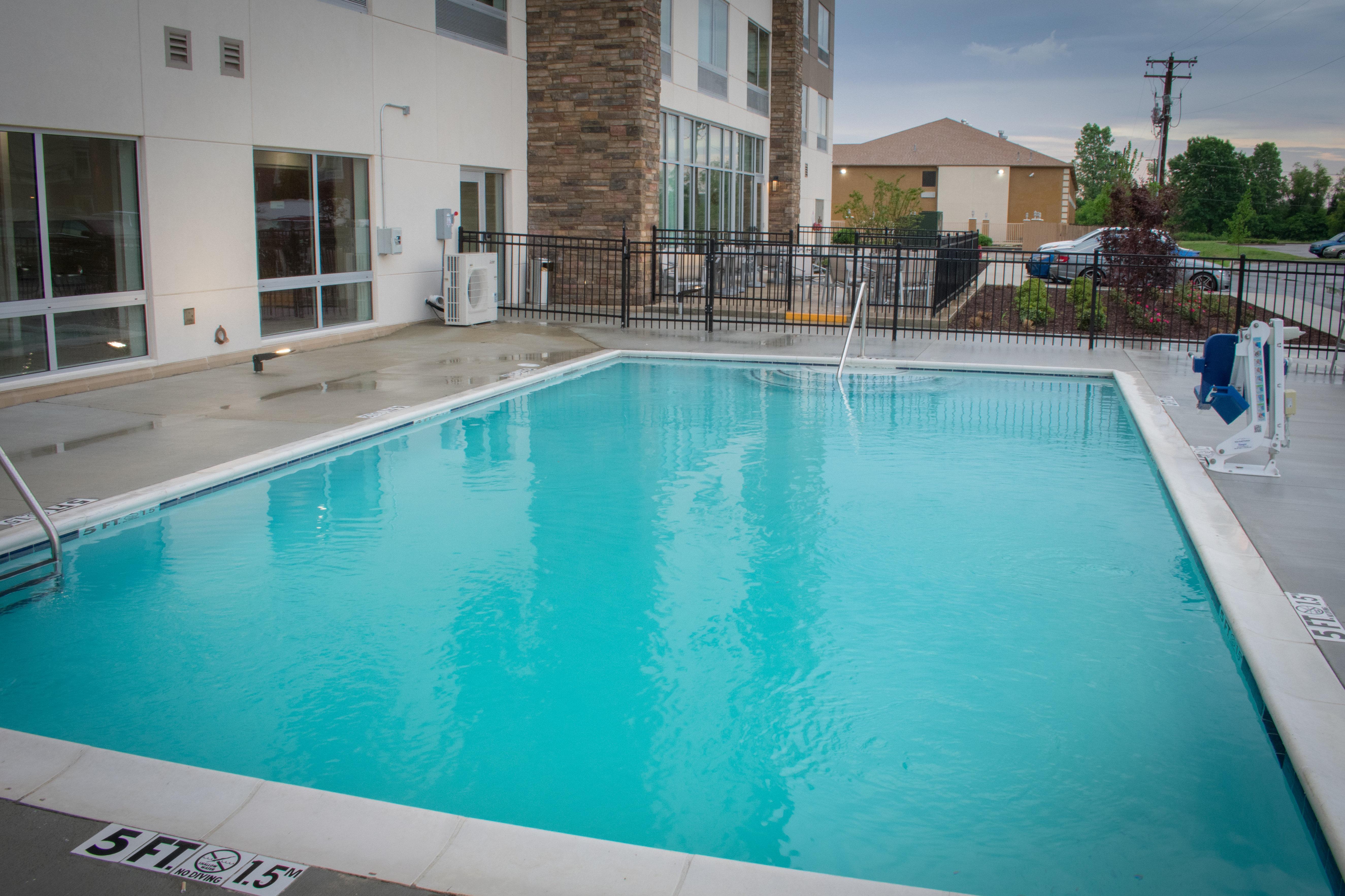 Holiday Inn Express & Suites West Memphis By Ihg Exterior foto